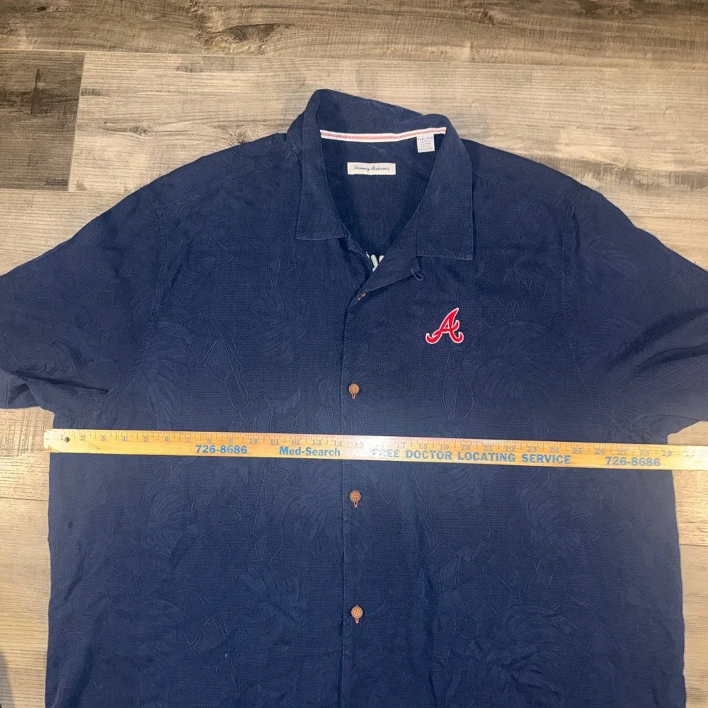 Tommy Bahama Atlanta Braves Silk Camp Shirt XXXL MLB Hawaiian Button Up
